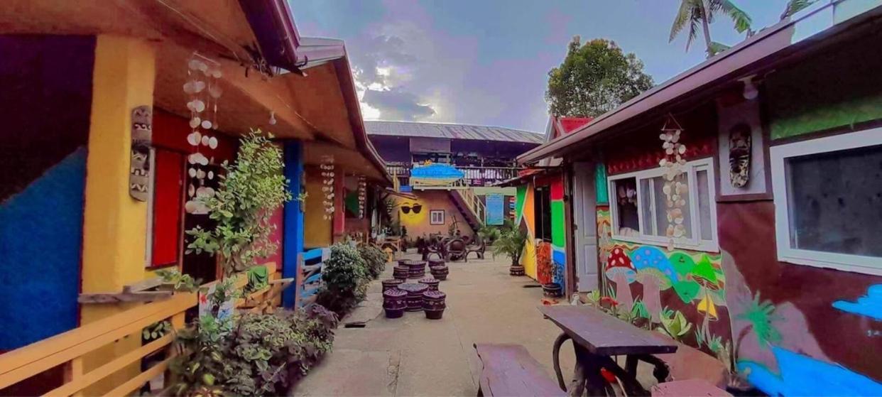 Sun Valley Hostel Эль-Нидо Экстерьер фото