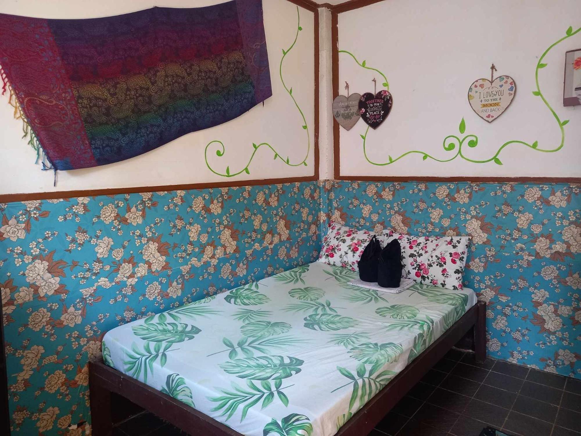 Sun Valley Hostel Эль-Нидо Экстерьер фото